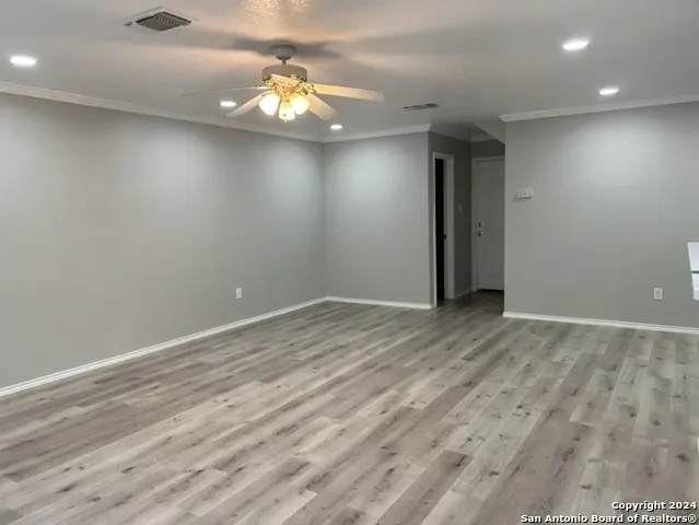 5620 POPPY SEED RUN Leon Valley, TX 78238