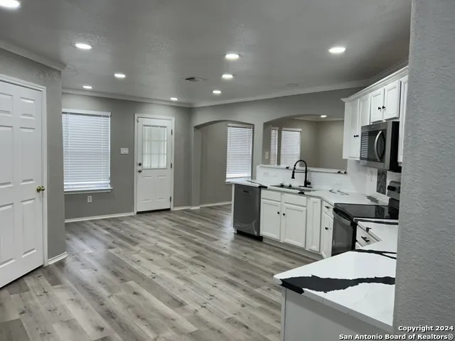 5620 POPPY SEED RUN Leon Valley, TX 78238