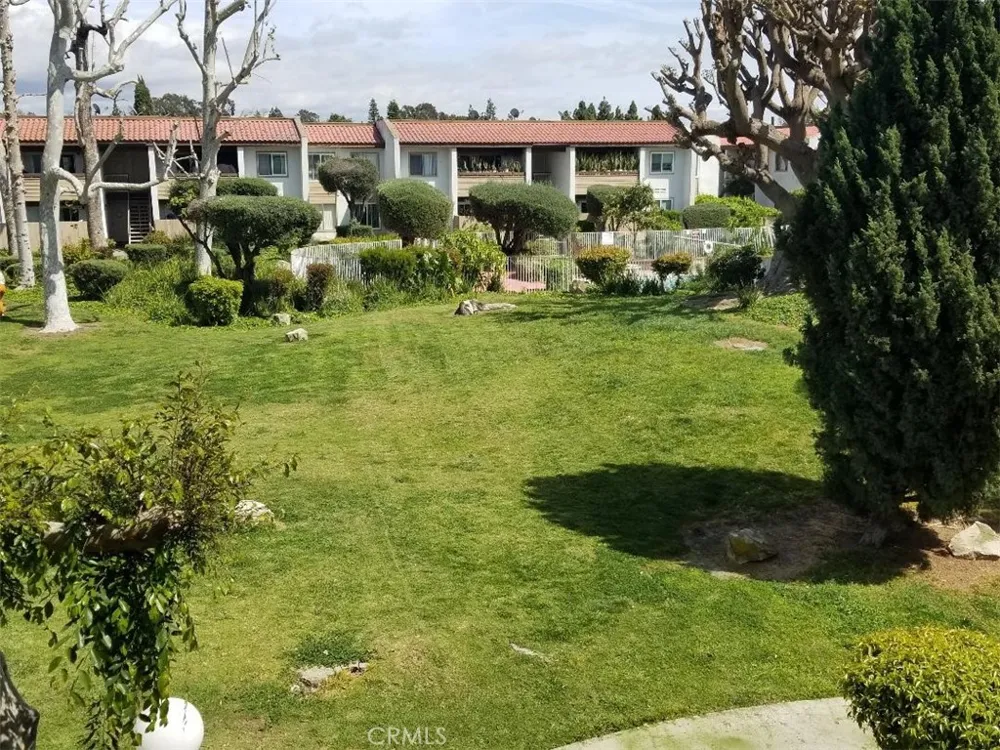 2511 W Sunflower Avenue #J7 Santa Ana, CA 92704