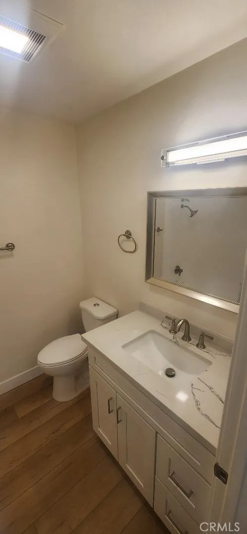 2511 W Sunflower Avenue #J7 Santa Ana, CA 92704