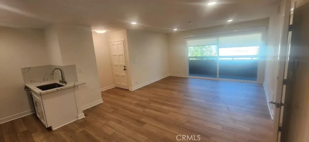 2511 W Sunflower Avenue #J7 Santa Ana, CA 92704