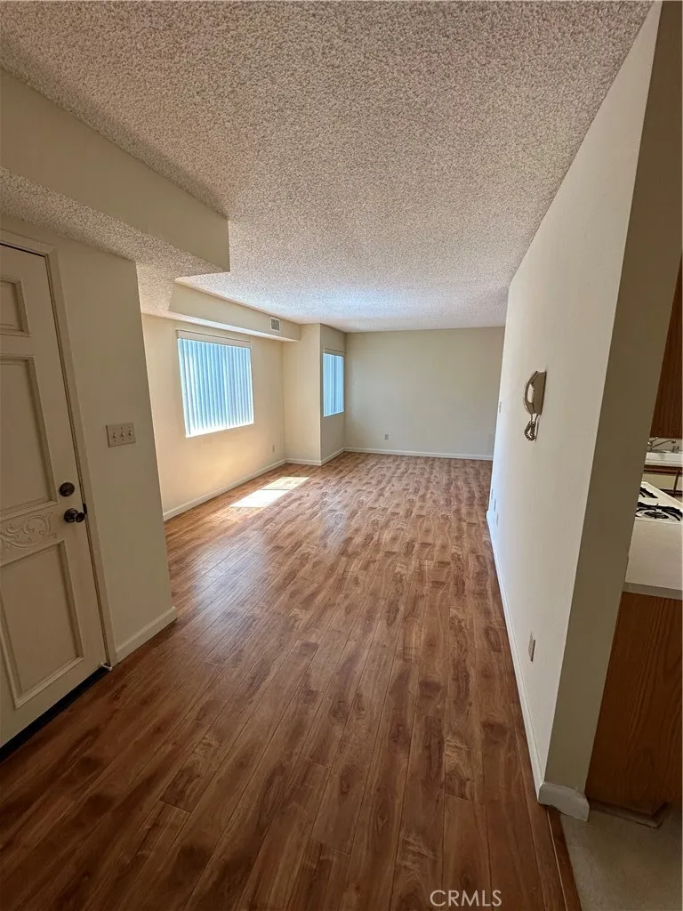 420 Milford Street Glendale, CA 91203
