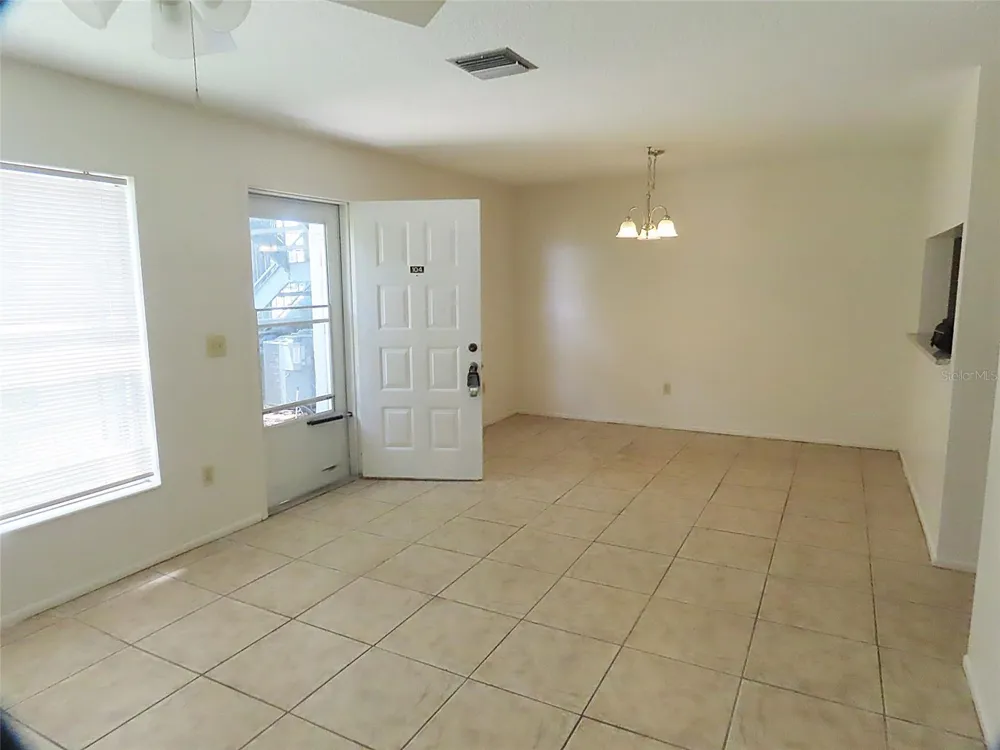 104 NORTHLAKE DRIVE #104 Sanford, FL 32773