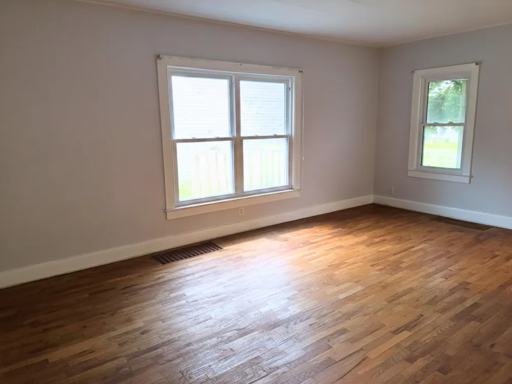 928 Phoenix Street South Haven, MI 49090
