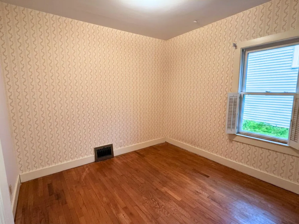 928 Phoenix Street South Haven, MI 49090