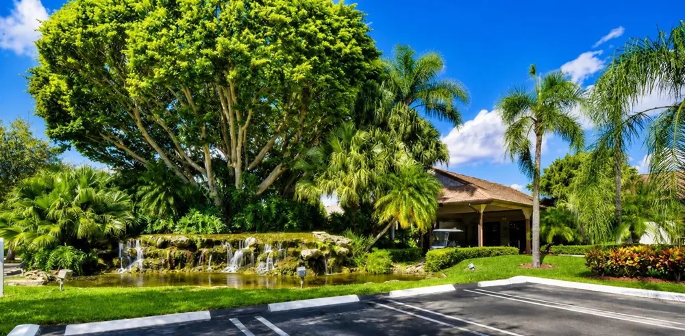 10039 53rd Way S #2303 Boynton Beach, FL 33437