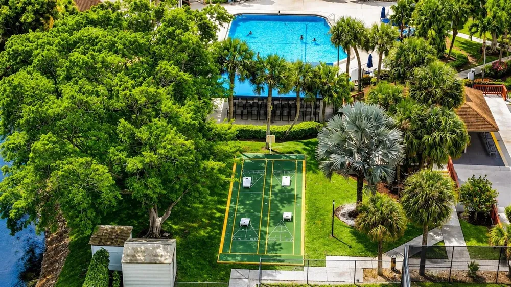 10039 53rd Way S #2303 Boynton Beach, FL 33437