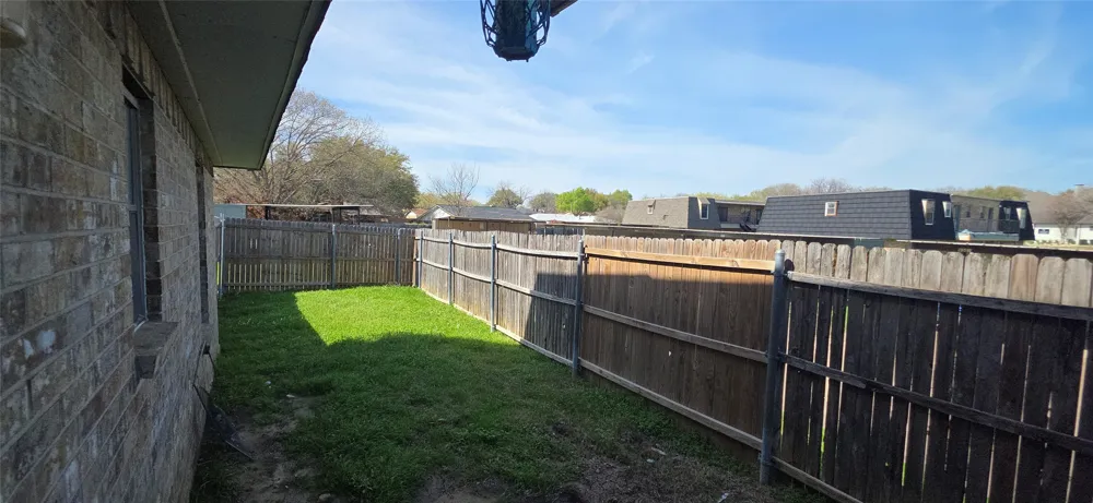 233 Vista Way #235 Benbrook, TX 76126