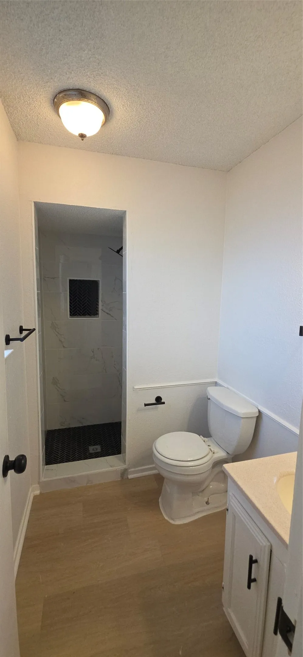 233 Vista Way #235 Benbrook, TX 76126