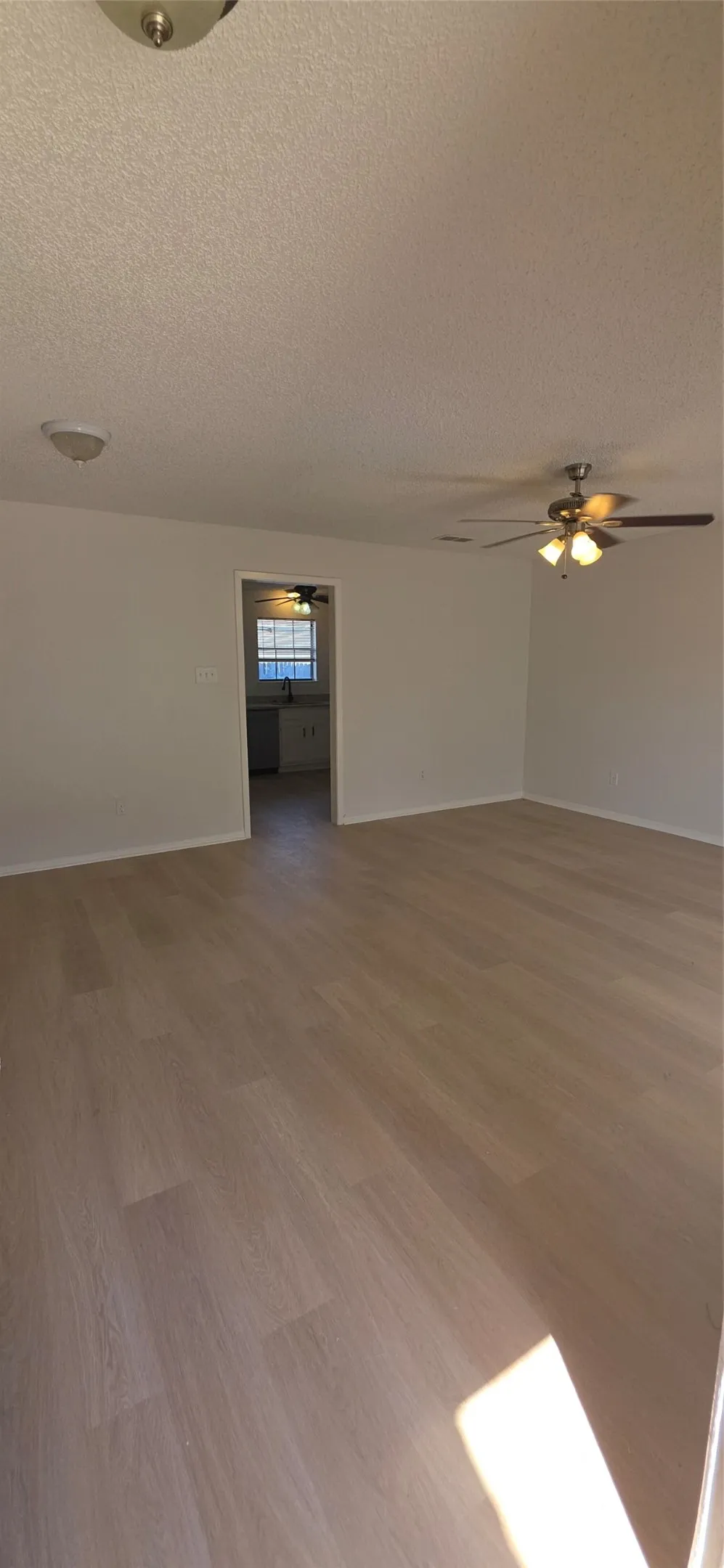 233 Vista Way #235 Benbrook, TX 76126