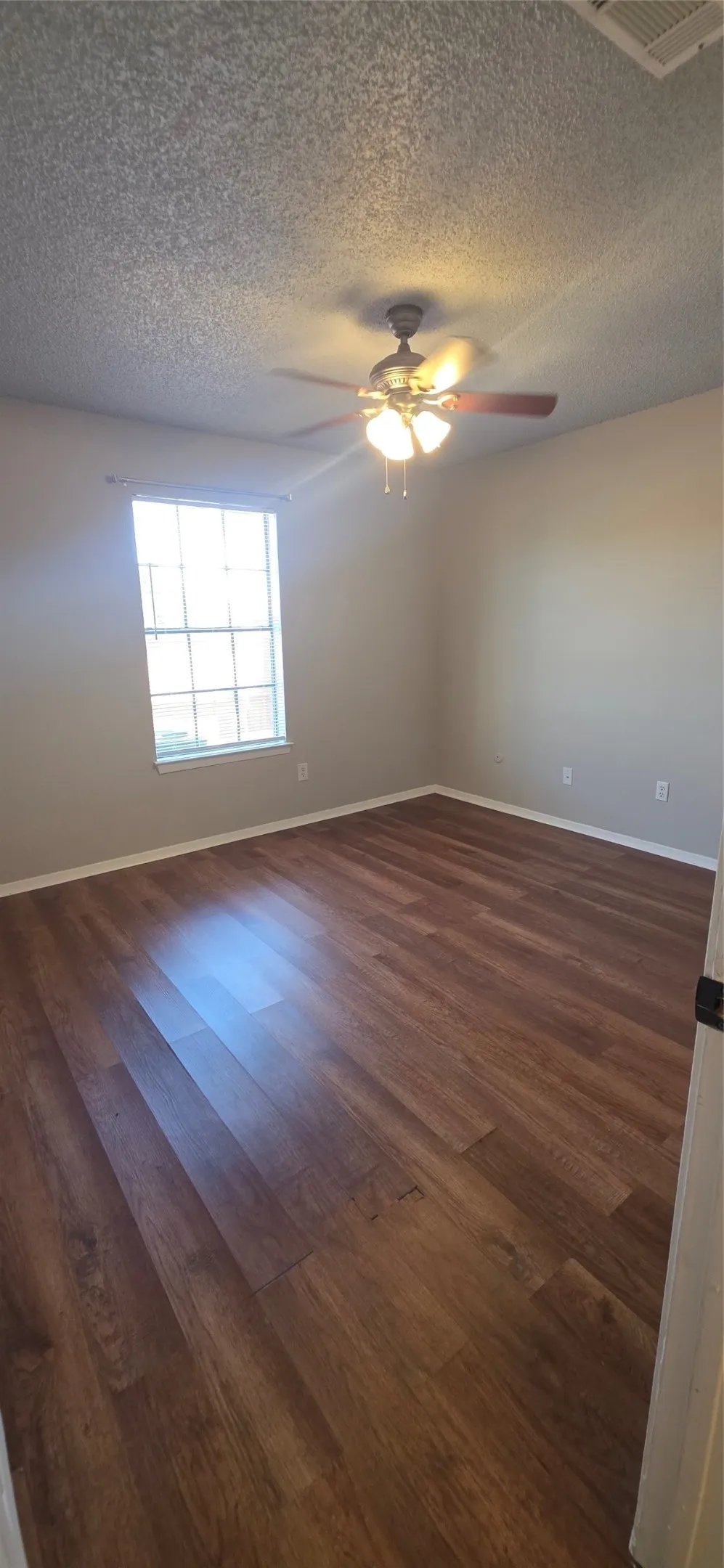 233 Vista Way #235 Benbrook, TX 76126