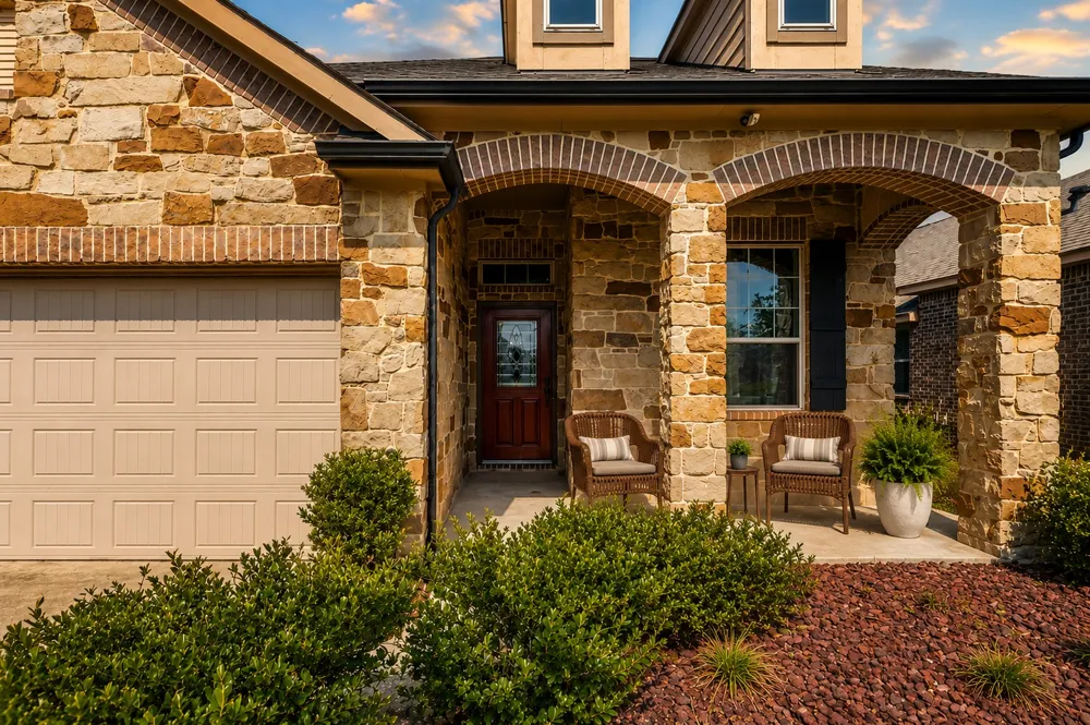 6531 Hunters Creek Lane Baytown, TX 77521