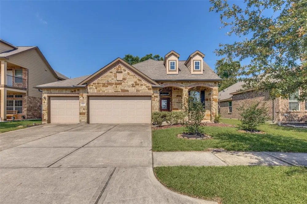 6531 Hunters Creek Lane Baytown, TX 77521