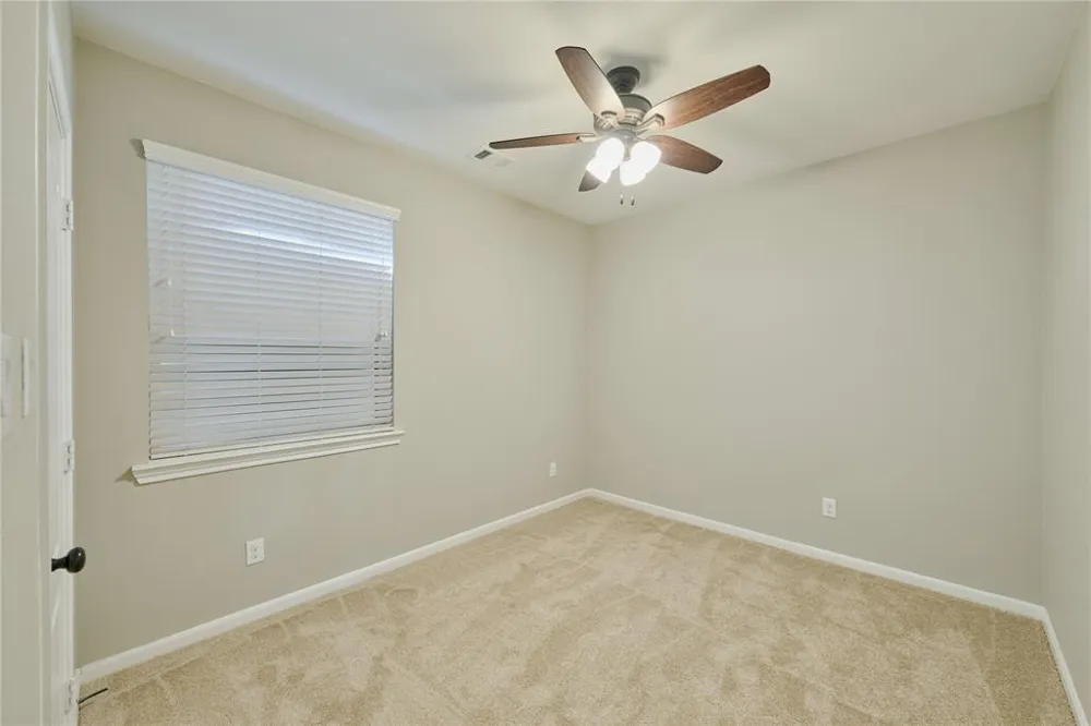 6531 Hunters Creek Lane Baytown, TX 77521