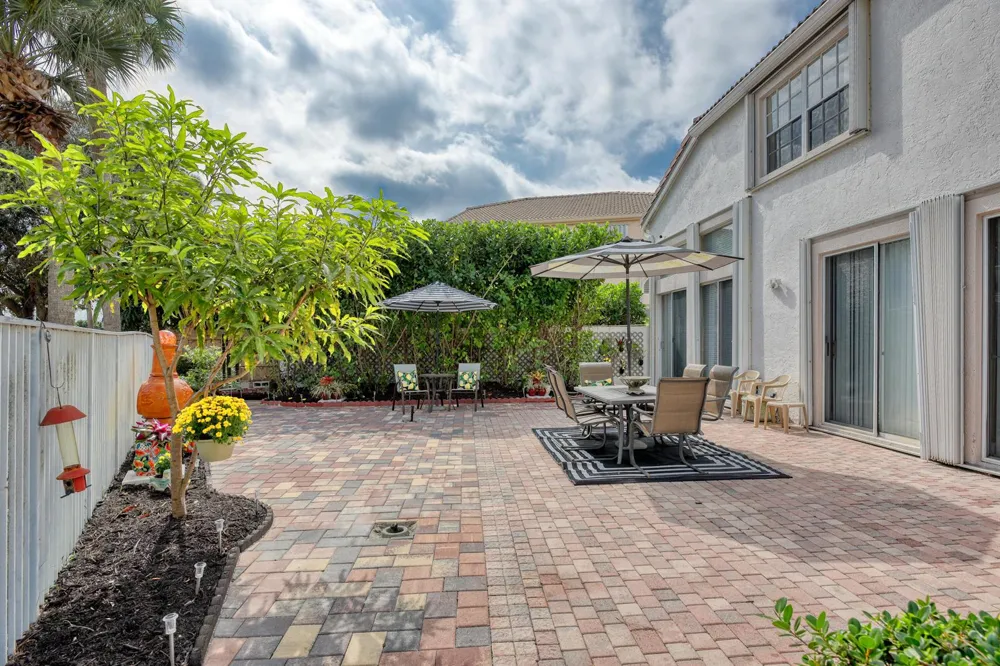 2070 Chagall Circle West Palm Beach, FL 33409