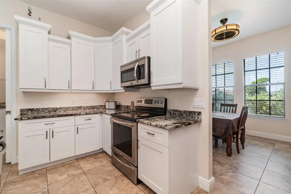 3137 SE 8TH AVENUE Cape Coral, FL 33904