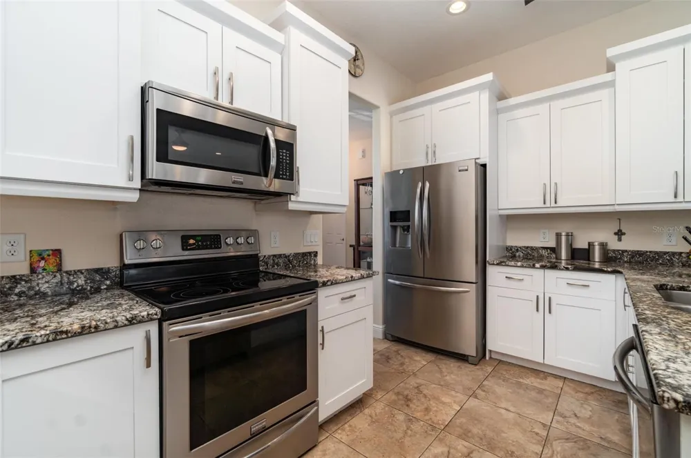 3137 SE 8TH AVENUE Cape Coral, FL 33904