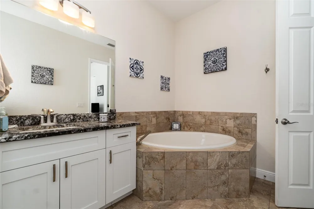 3137 SE 8TH AVENUE Cape Coral, FL 33904