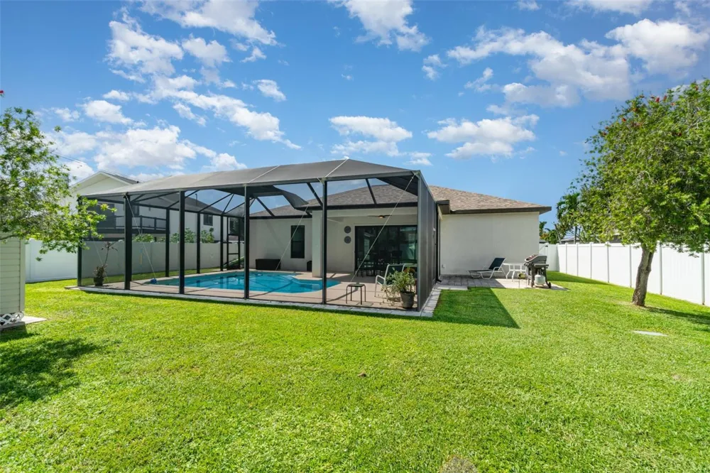 3137 SE 8TH AVENUE Cape Coral, FL 33904