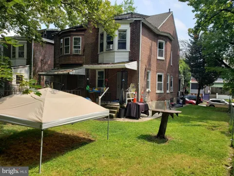 39 EDGEMERE AVENUE