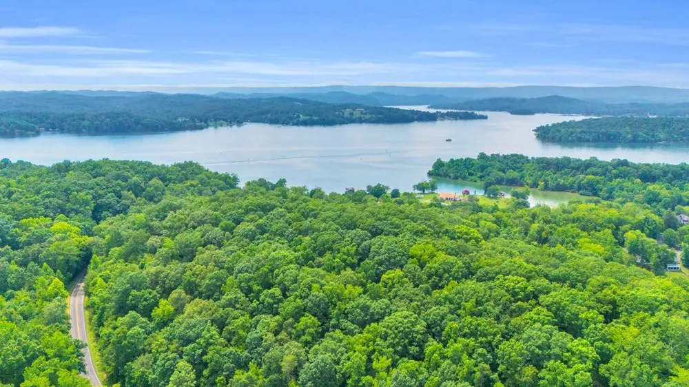 3132 Cherokee Circle Ten Mile, TN 37880