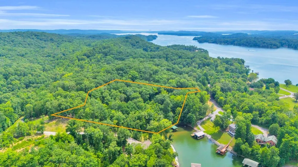 3132 Cherokee Circle Ten Mile, TN 37880