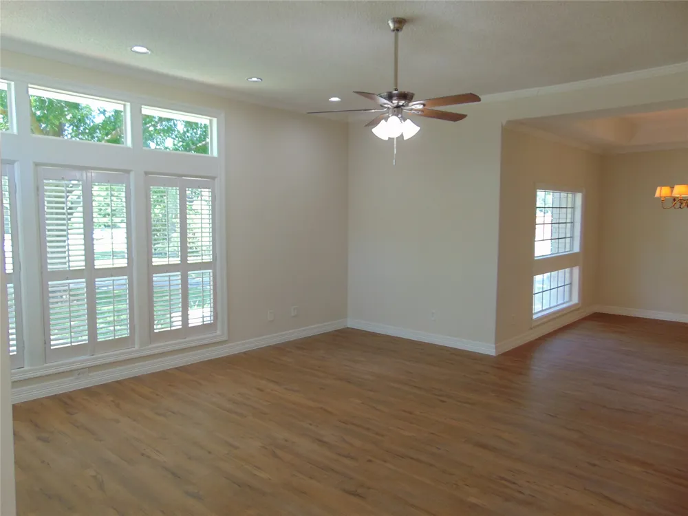 2503 Vanderbilt Court Rowlett, TX 75088