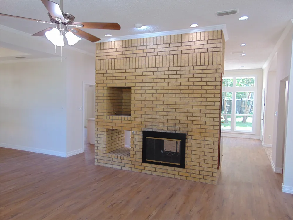 2503 Vanderbilt Court Rowlett, TX 75088