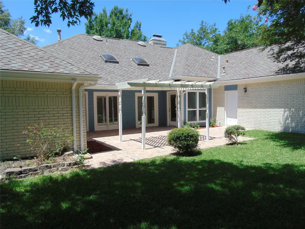 2503 Vanderbilt Court Rowlett, TX 75088