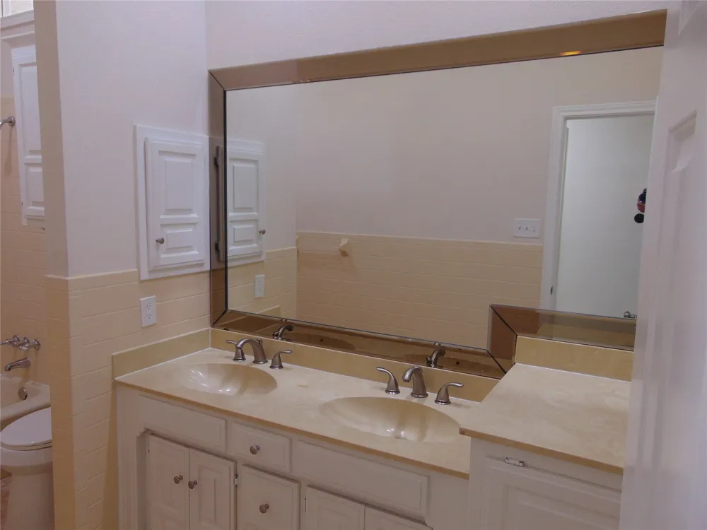 2503 Vanderbilt Court Rowlett, TX 75088