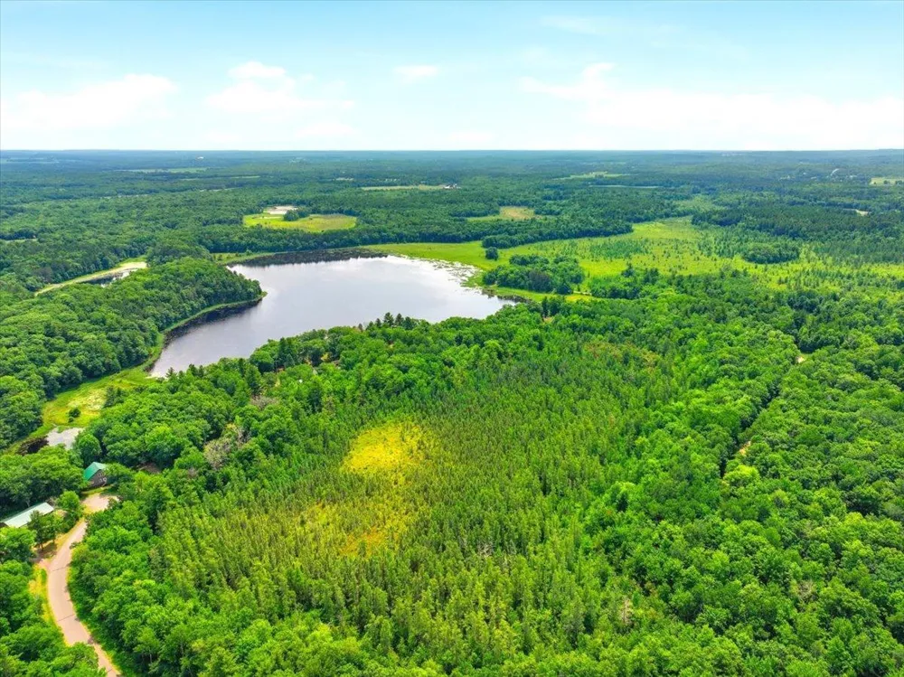 22498 Little Deer Road Siren, WI 54872