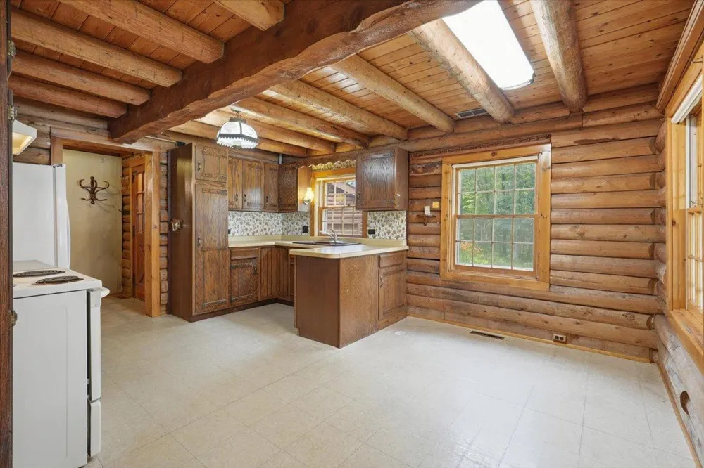 22498 Little Deer Road Siren, WI 54872