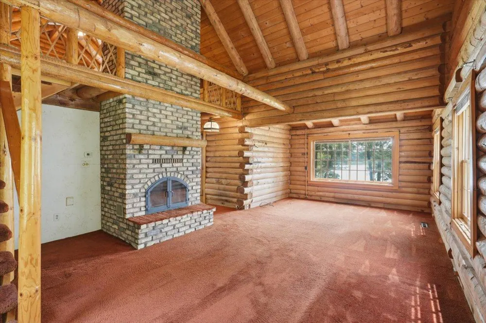 22498 Little Deer Road Siren, WI 54872