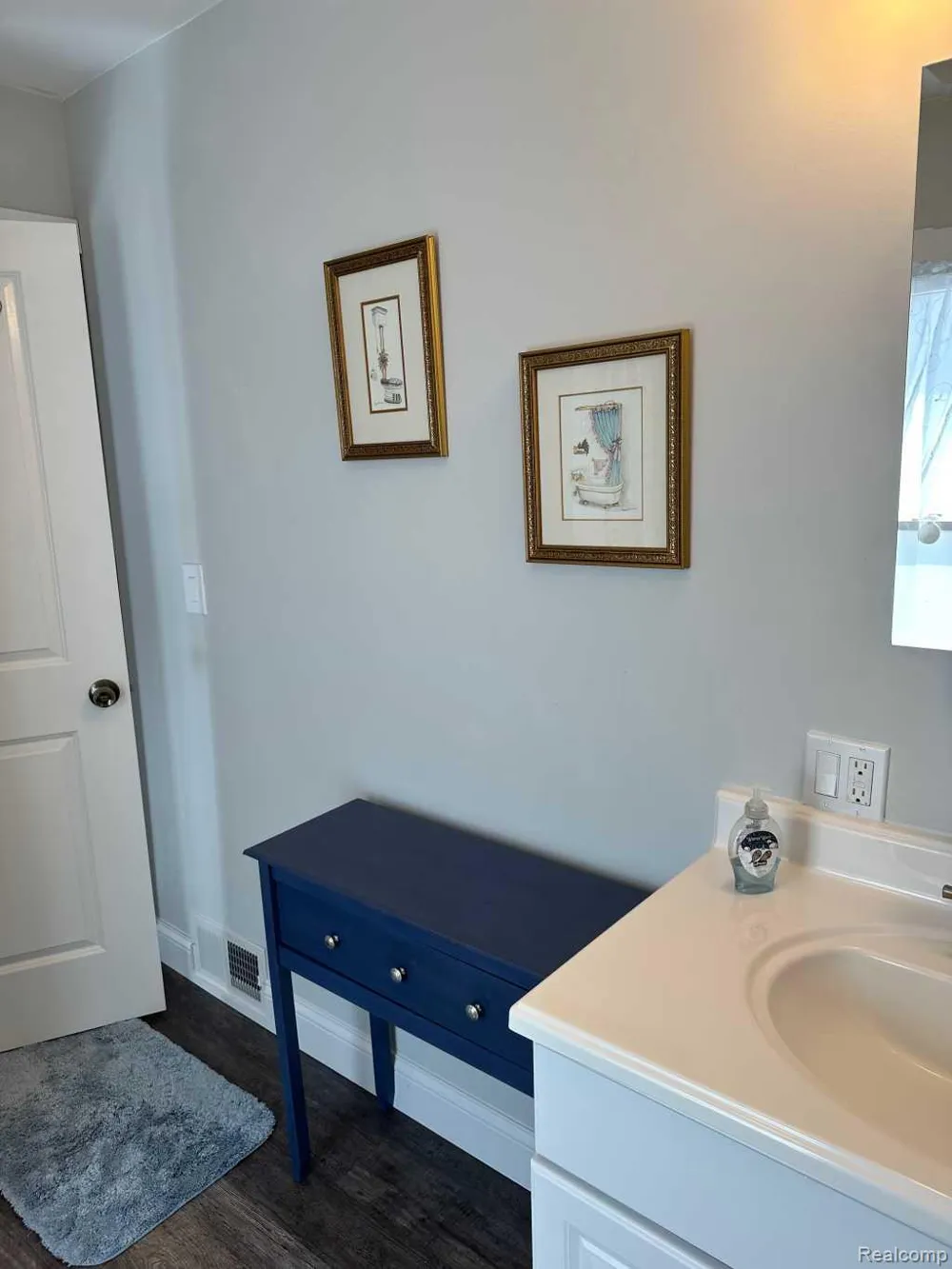 310 W Court Street Ludington City, MI 49431