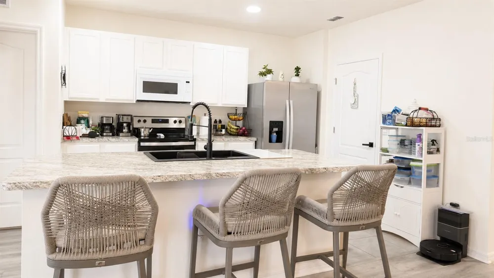 127 AUBURN GROVE BOULEVARD Auburndale, FL 33823