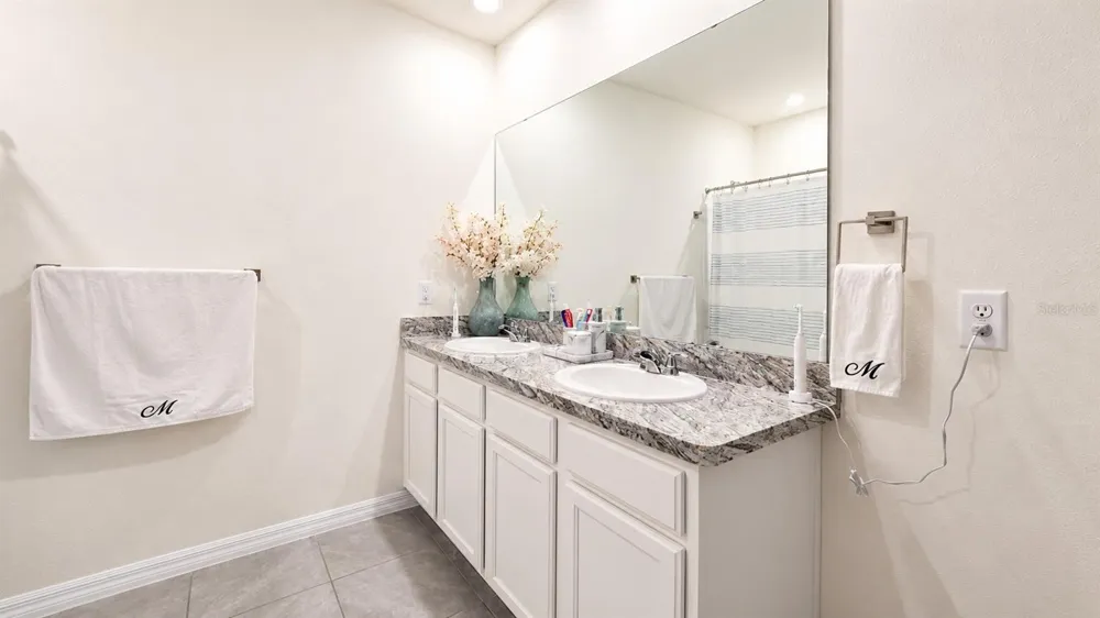 127 AUBURN GROVE BOULEVARD Auburndale, FL 33823