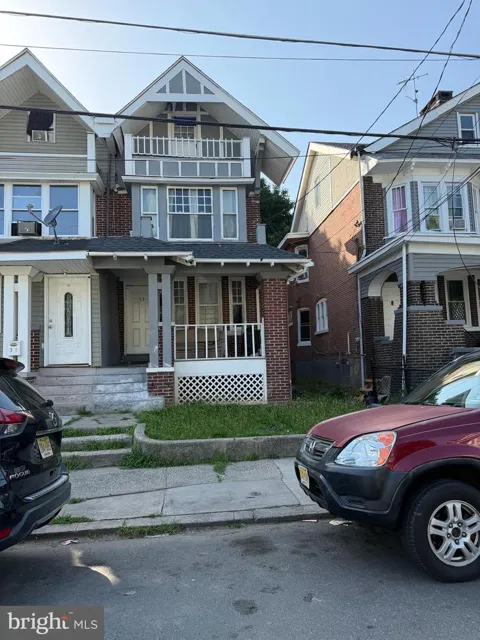 33 BRYN MAWR AVENUE