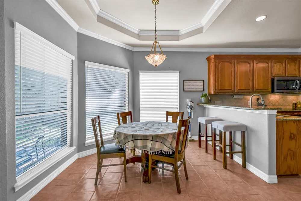 105 Thyme Trail Lake Jackson, TX 77566