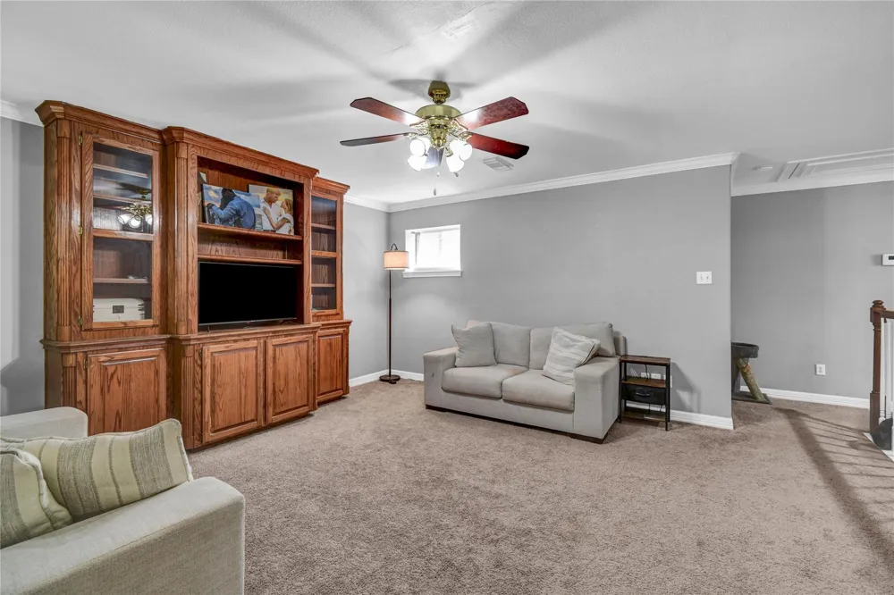 105 Thyme Trail Lake Jackson, TX 77566
