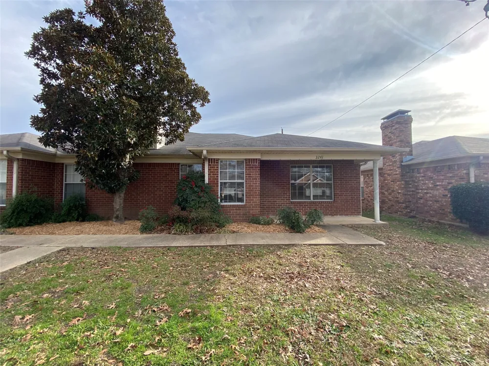 3241 Lexington Drive Tyler, TX 75701