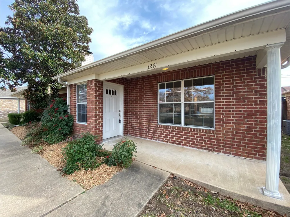 3241 Lexington Drive Tyler, TX 75701