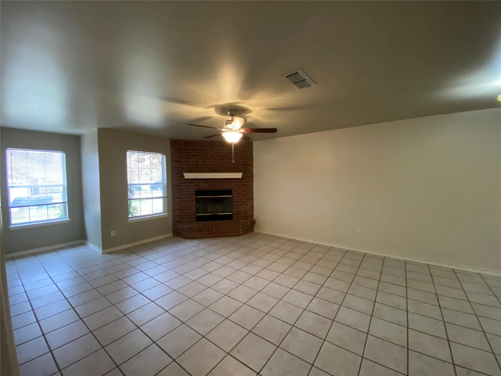 3241 Lexington Drive Tyler, TX 75701