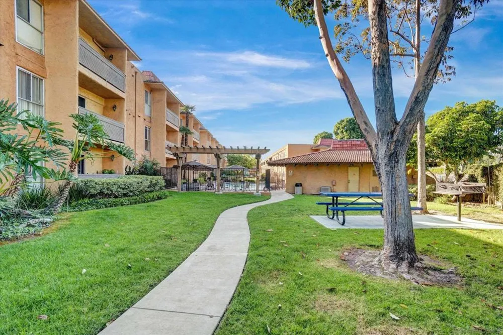 6955 Alvarado #61 San Diego, CA 92120