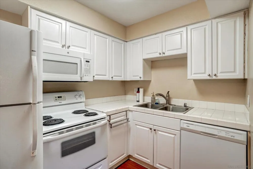 6955 Alvarado #61 San Diego, CA 92120