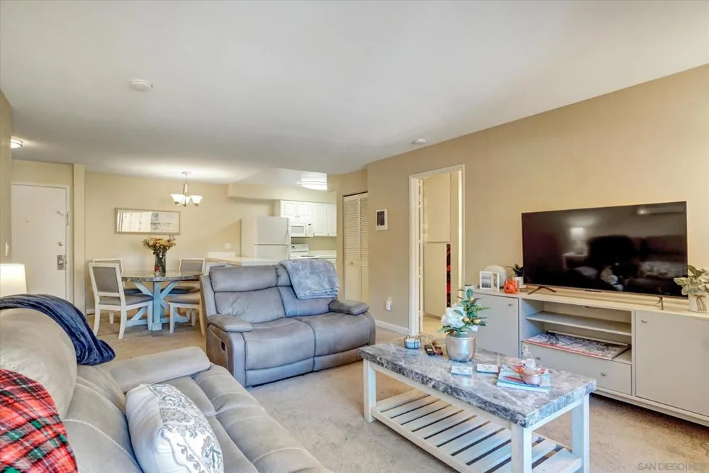 6955 Alvarado #61 San Diego, CA 92120