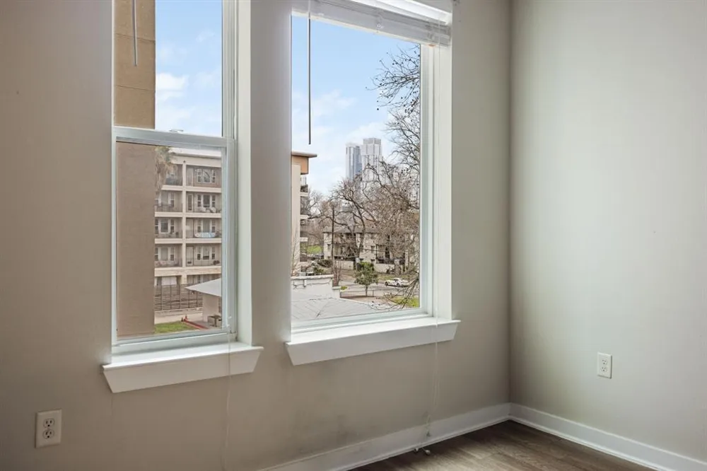 1900 Barton Springs Road #3013 Austin, TX 78704
