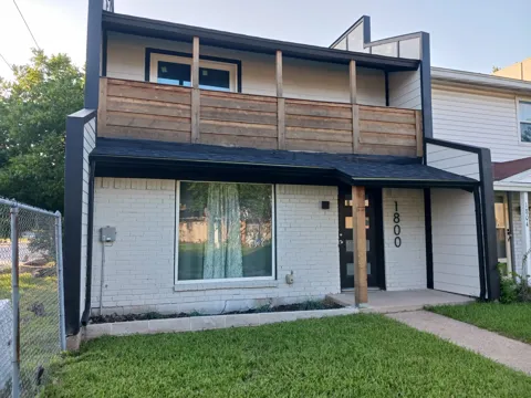 1800 Ridgeview Plaza