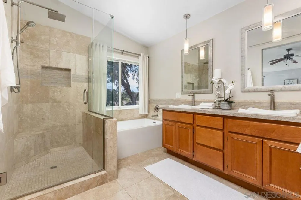 11785 Westview Parkway San Diego, CA 92126