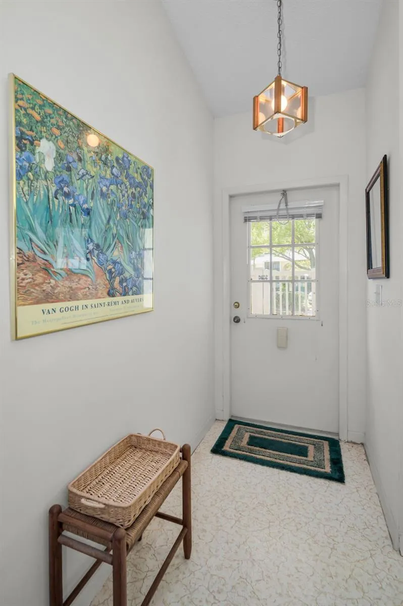 1333 SHADY PINE WAY #F Tarpon Springs, FL 34688