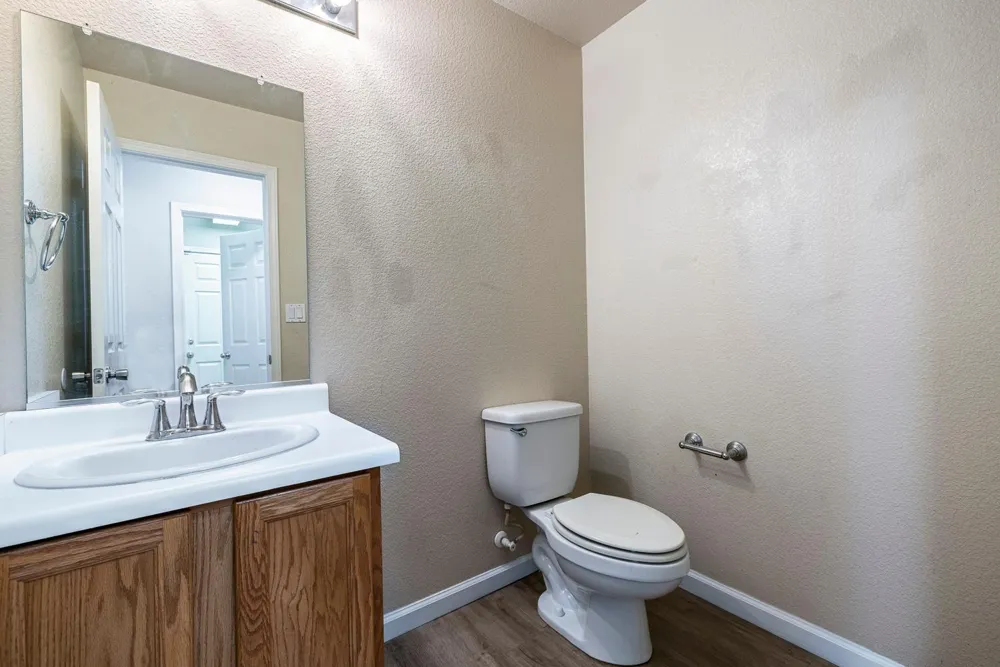 648 11th Street Sanger, CA 93657
